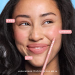 Shade: OneLiner in Fill Me In + ShineOn Lip Jelly in Oat [Model wears the Peachy Pink Duo]